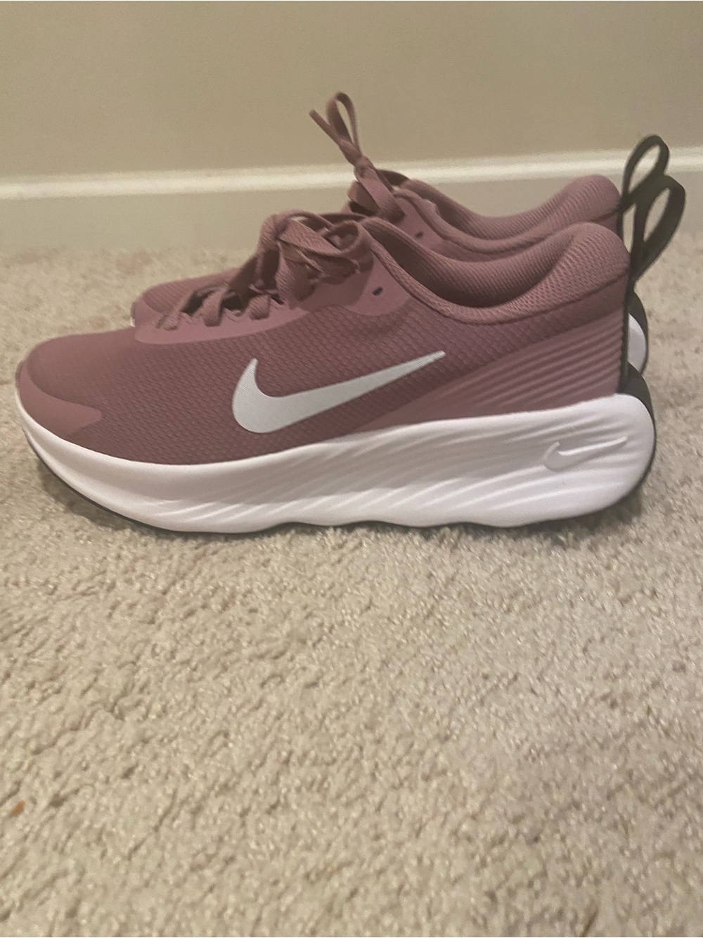 Nike Women’s Athletic Shoes - Dusty Rose & White